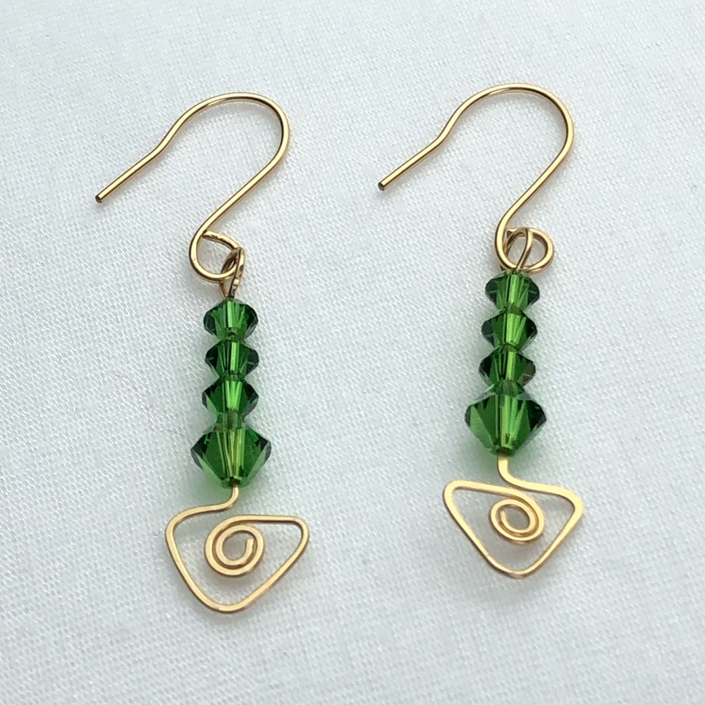 🐷 Handmade Wire Wrapped Earrings